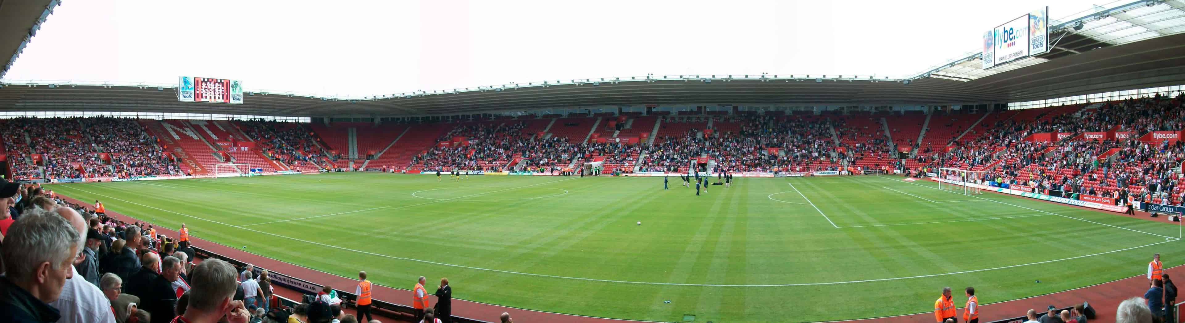 Southampton vs Brighton stadium view