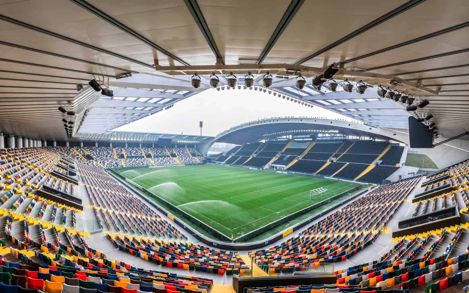 Udinese vs SSC Napoli stadium view