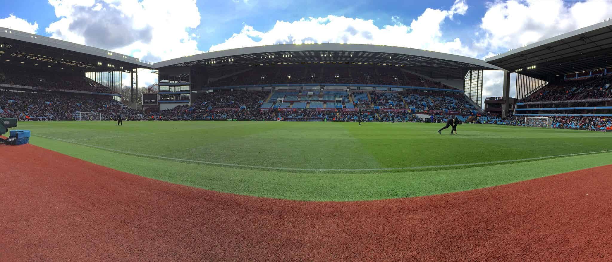 Aston Villa vs Everton stadium view