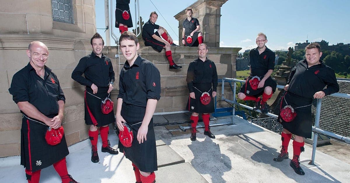 ريد هوت تشيلي بايبرز