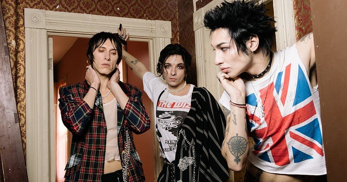 Palaye Royale