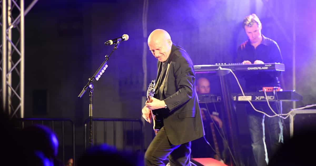 Midge Ure