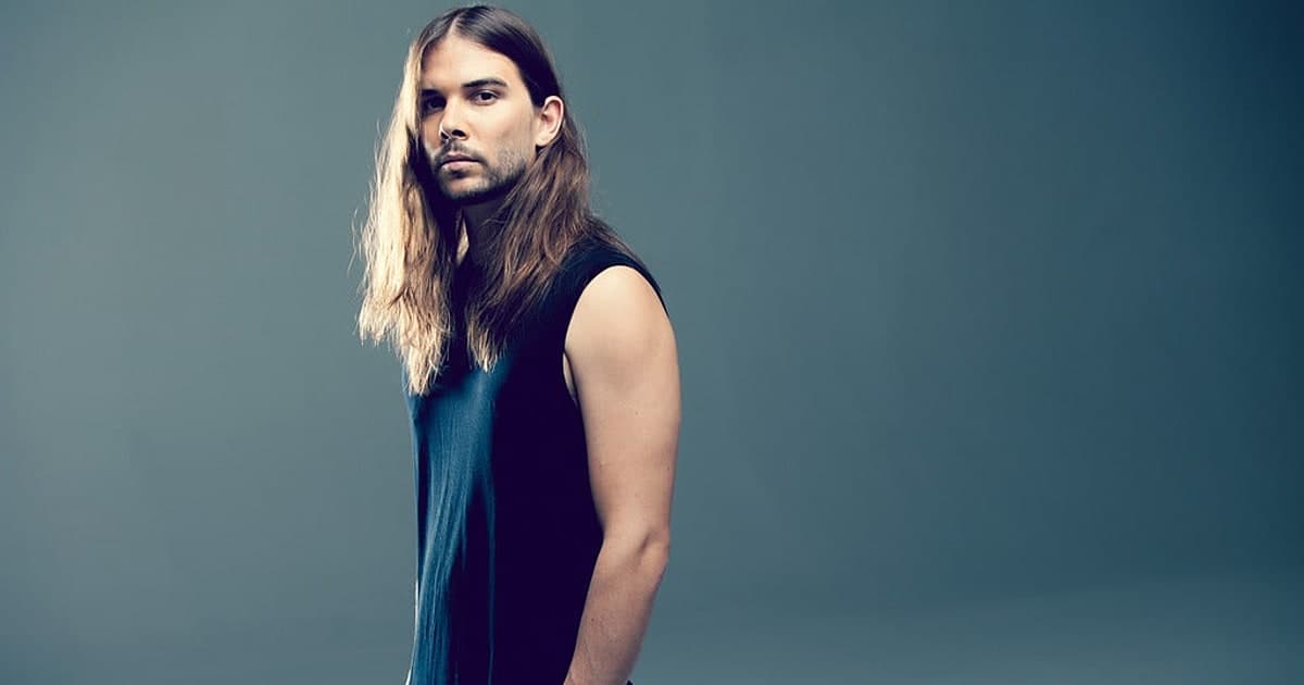 Seven Lions