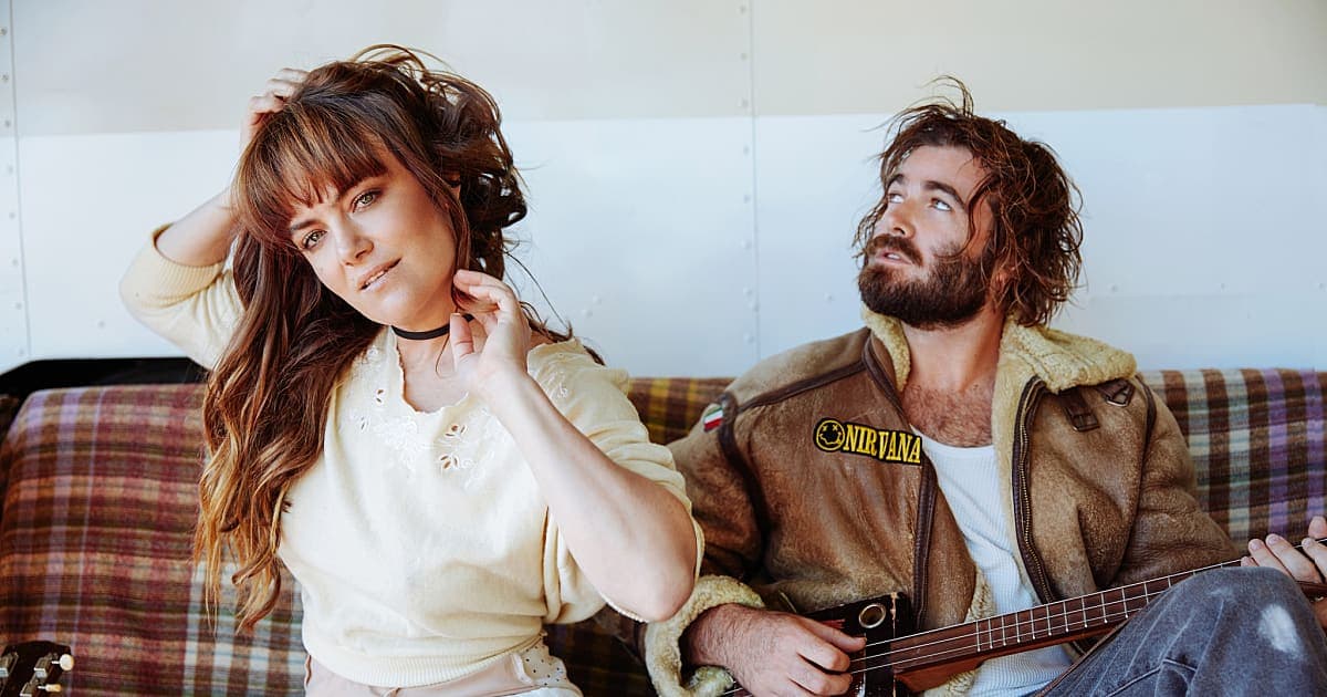 Angus & Julia Stone