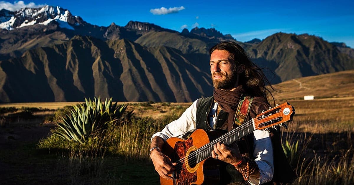 Estas Tonne