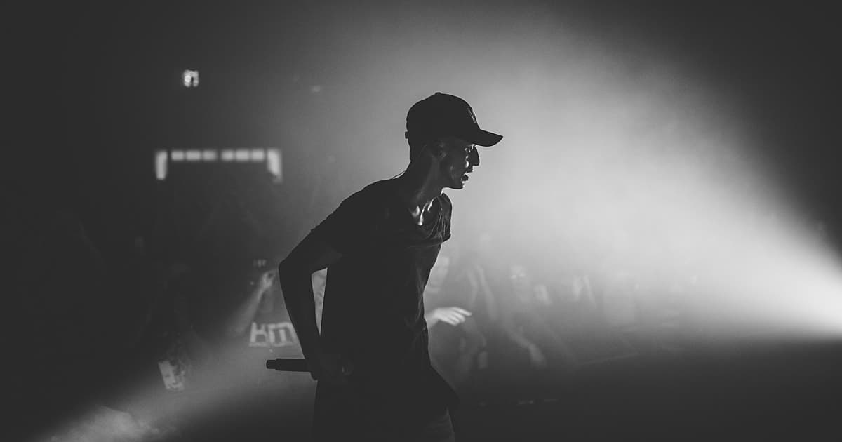 NF