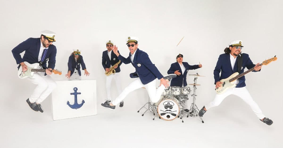 Yachtley Crew