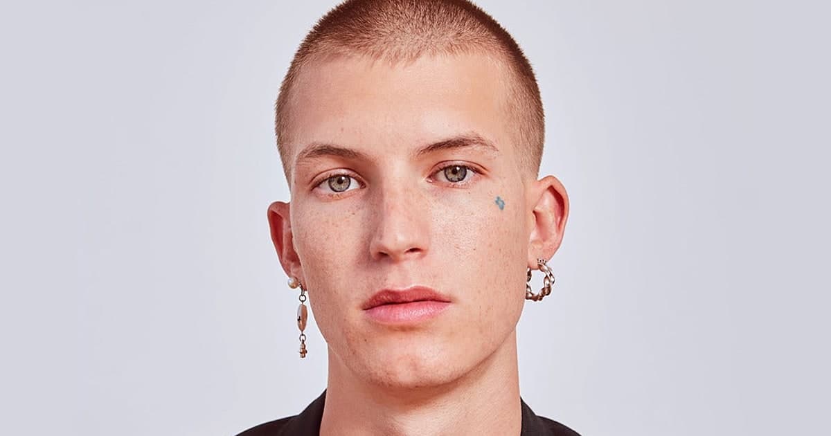 Gus Dapperton
