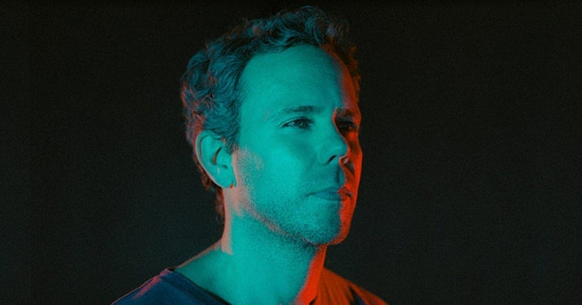 M83