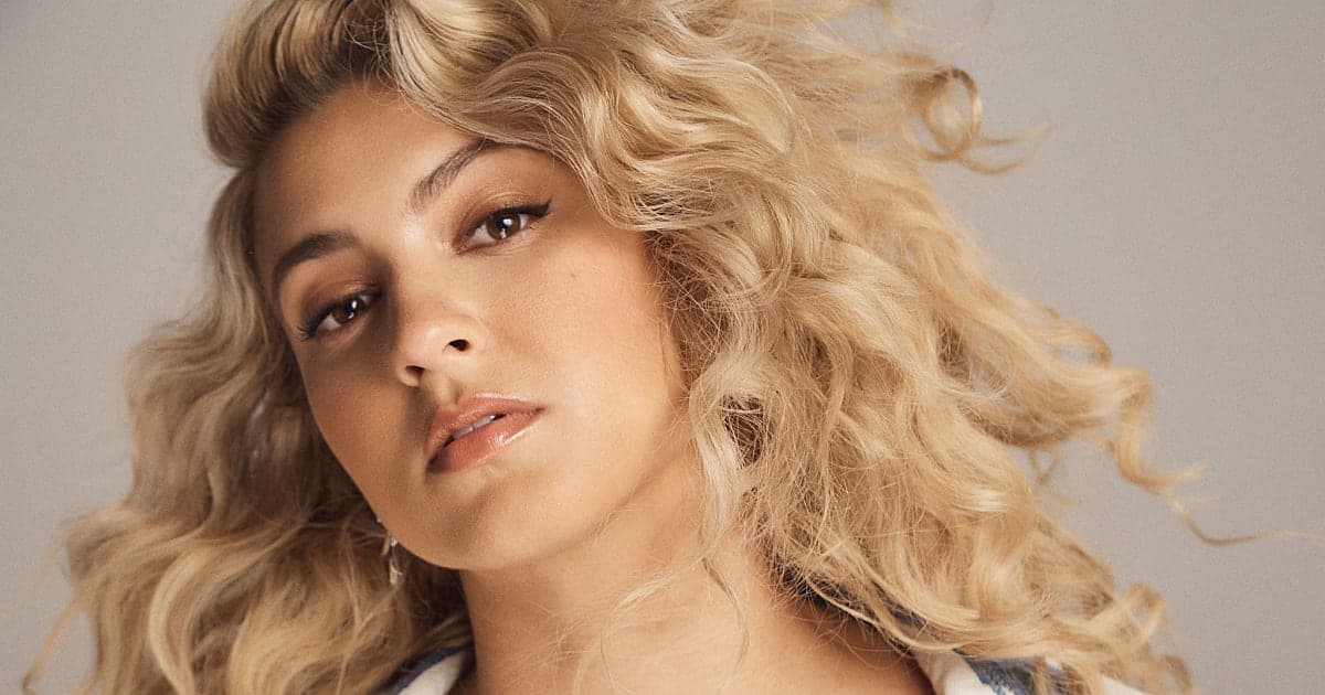 Tori Kelly