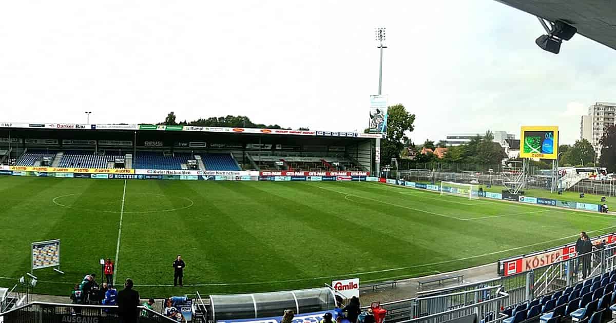 Holstein Kiel vs 1899 Hoffenheim | German Cup DFB-Pokal stadionudsigt Holstein Kiel vs 1899 Hoffenheim | German Cup DFB-Pokal stadionudsigt